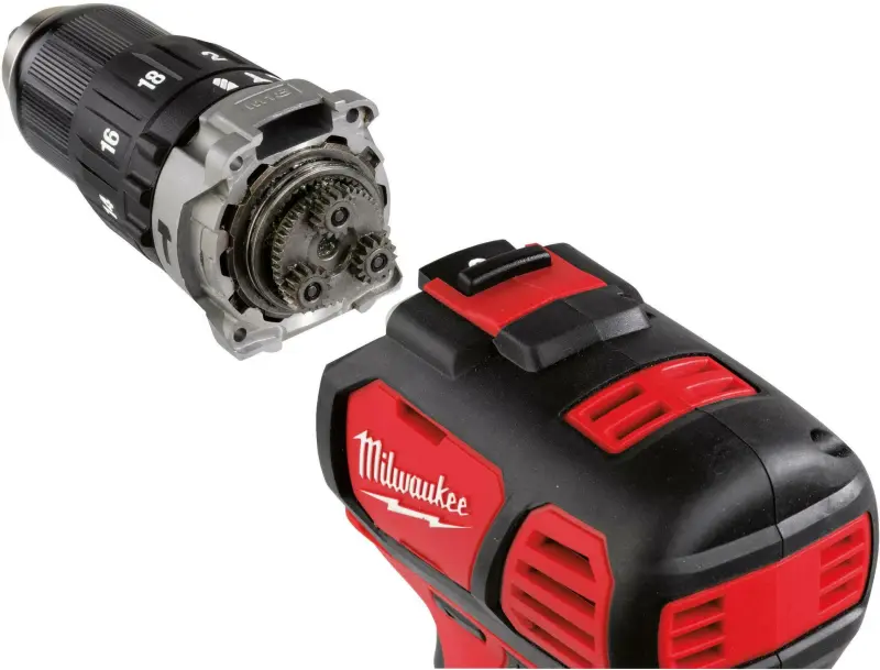 Aku kompaktní příklepová vrtačka Milwaukee M18 BPD-202C (2,0 Ah) (MI4933443515)